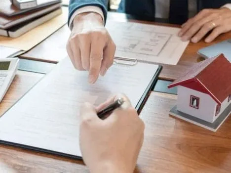 Ký hợp đồng thiết kế